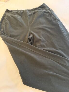 Sweaty Betty Fleece Joggers in Forest Green